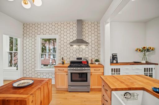 319 Maple Street W, Stillwater, MN 55082