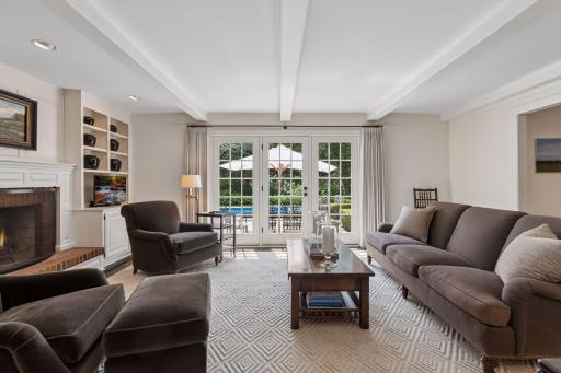 235 Hollander Road, Wayzata, MN 55391