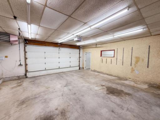 1181 Laurie Road W, Saint Paul, MN 55113
