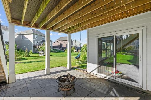 8-web-or-mls-3762 Crane Island Ct-8.jpg