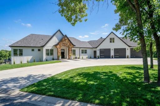7193 12th Street NW, Willmar, MN 56201