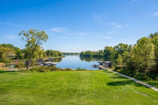 7193 12th Street NW, Willmar, MN 56201