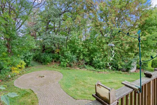 6933 Magda Drive, Maple Grove, MN 55369