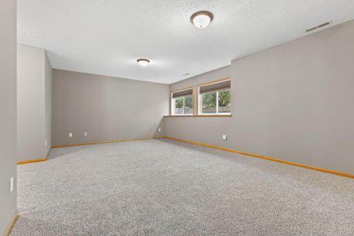 7088 98th Street S, Cottage Grove, MN 55016