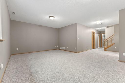 7088 98th Street S, Cottage Grove, MN 55016