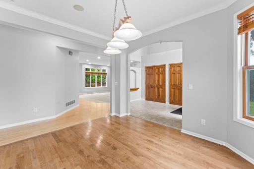 8915 Umbria Place N, Maple Grove, MN 55311