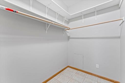 8915 Umbria Place N, Maple Grove, MN 55311