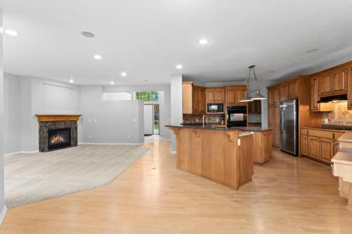 8915 Umbria Place N, Maple Grove, MN 55311