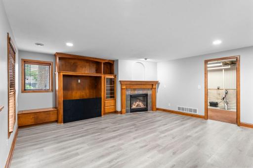 8915 Umbria Place N, Maple Grove, MN 55311