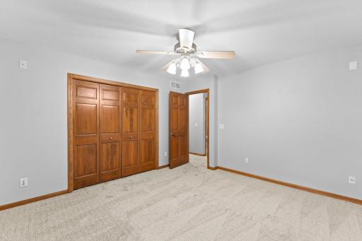 8915 Umbria Place N, Maple Grove, MN 55311