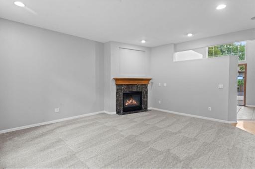8915 Umbria Place N, Maple Grove, MN 55311