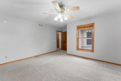 8915 Umbria Place N, Maple Grove, MN 55311