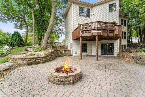 8915 Umbria Place N, Maple Grove, MN 55311
