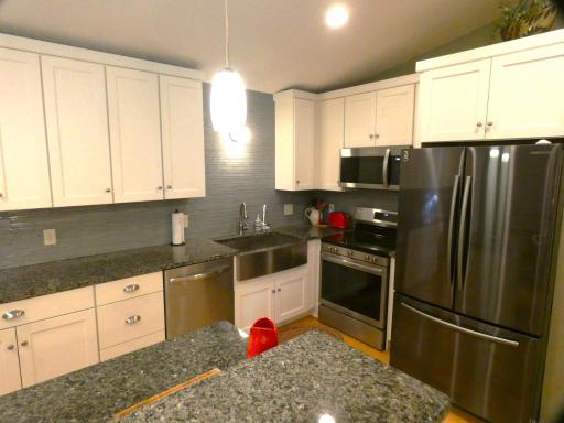 2456 Grenadier Avenue N, Oakdale, MN 55128