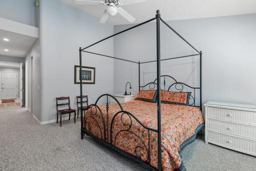 Main level primary bedroom suite â your own private retreat.