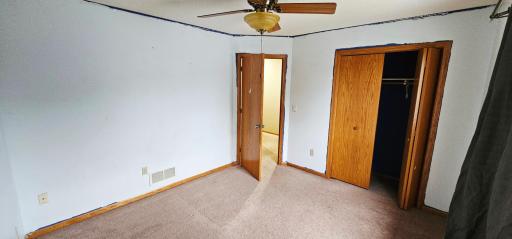Second bedroom.jpg