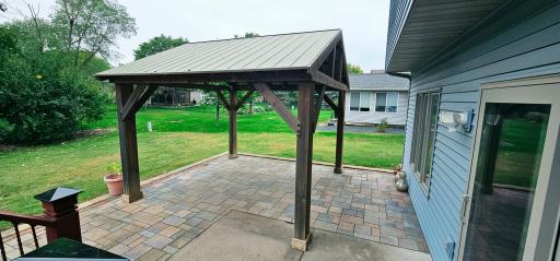 gazebo.jpg
