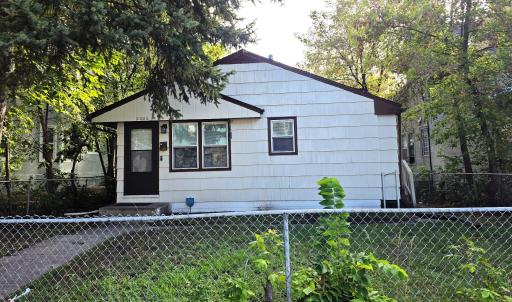 Photo for 2806 Emerson Avenue N, Minneapolis, MN 55411 - listing #7149488 2806 Emerson Avenue N, Minneapolis, MN 55411