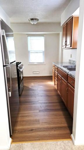 2806 Emerson 6.jpg