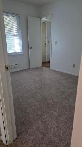2806 Emerson 11.jpg
