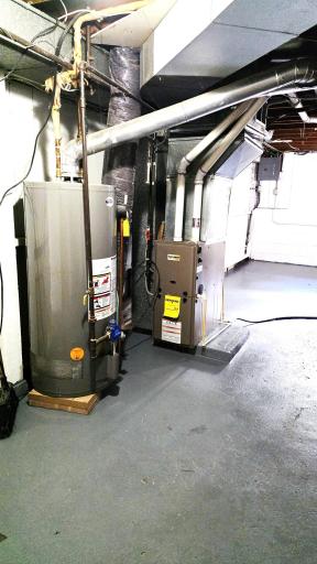 2806 Emerson 14.jpg