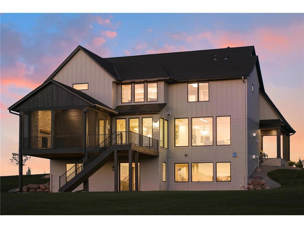 Build your dream home with Dingman Custom Homes!