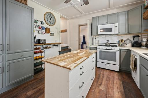 111 Haines Avenue, Paynesville, MN 56362