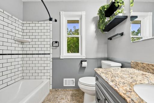 1709 Cochrane Avenue, Eagan, MN 55122