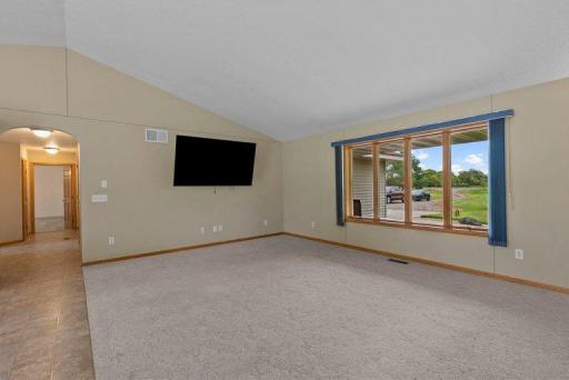 12221 85th Avenue, Milaca, MN 56353