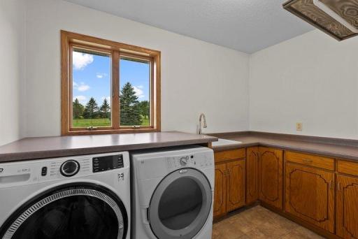 12221 85th Avenue, Milaca, MN 56353