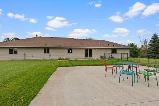 12221 85th Avenue, Milaca, MN 56353