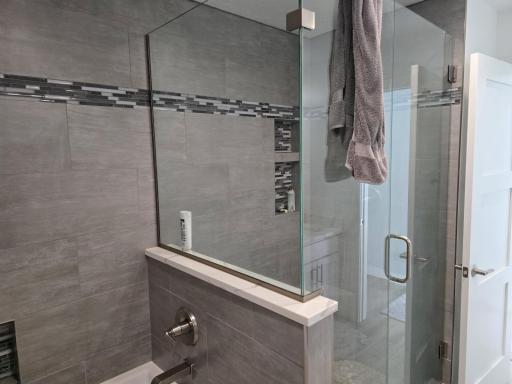 742 Shorewood Drive, Detroit Lakes, MN 56501