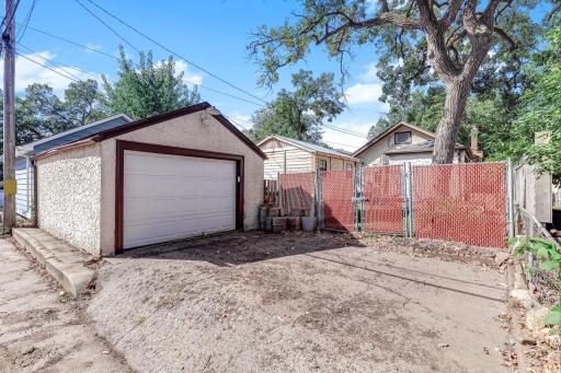 4106 Vincent Avenue N, Minneapolis, MN 55412