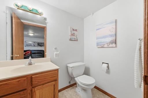 2782 Le Homme Dieu Hts Court NE Alexandria MN Lower 1/2 bath