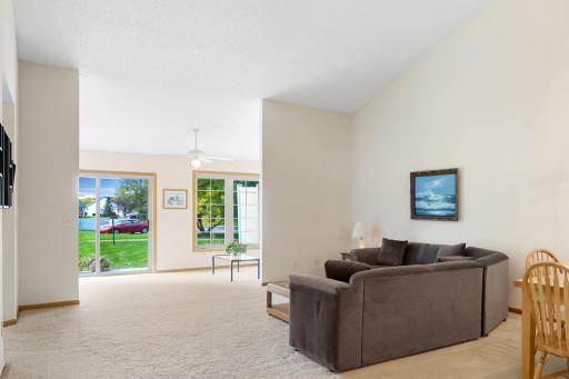 17471 Deerfield Drive SE, Prior Lake, MN 55372