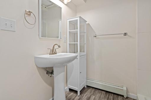 2171 Juno Ave-27.jpg