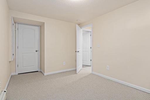 2171 Juno Ave-26.jpg