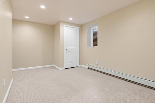 2171 Juno Ave-22.jpg