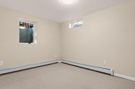 2171 Juno Ave-24.jpg