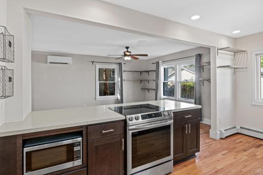 2171 Juno Ave-13.jpg
