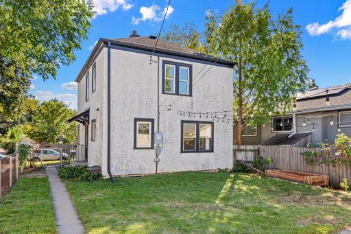 2171 Juno Ave-39.jpg