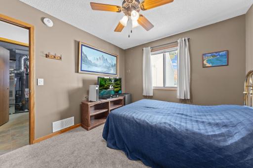 14872 Embry Path, Apple Valley, MN 55124