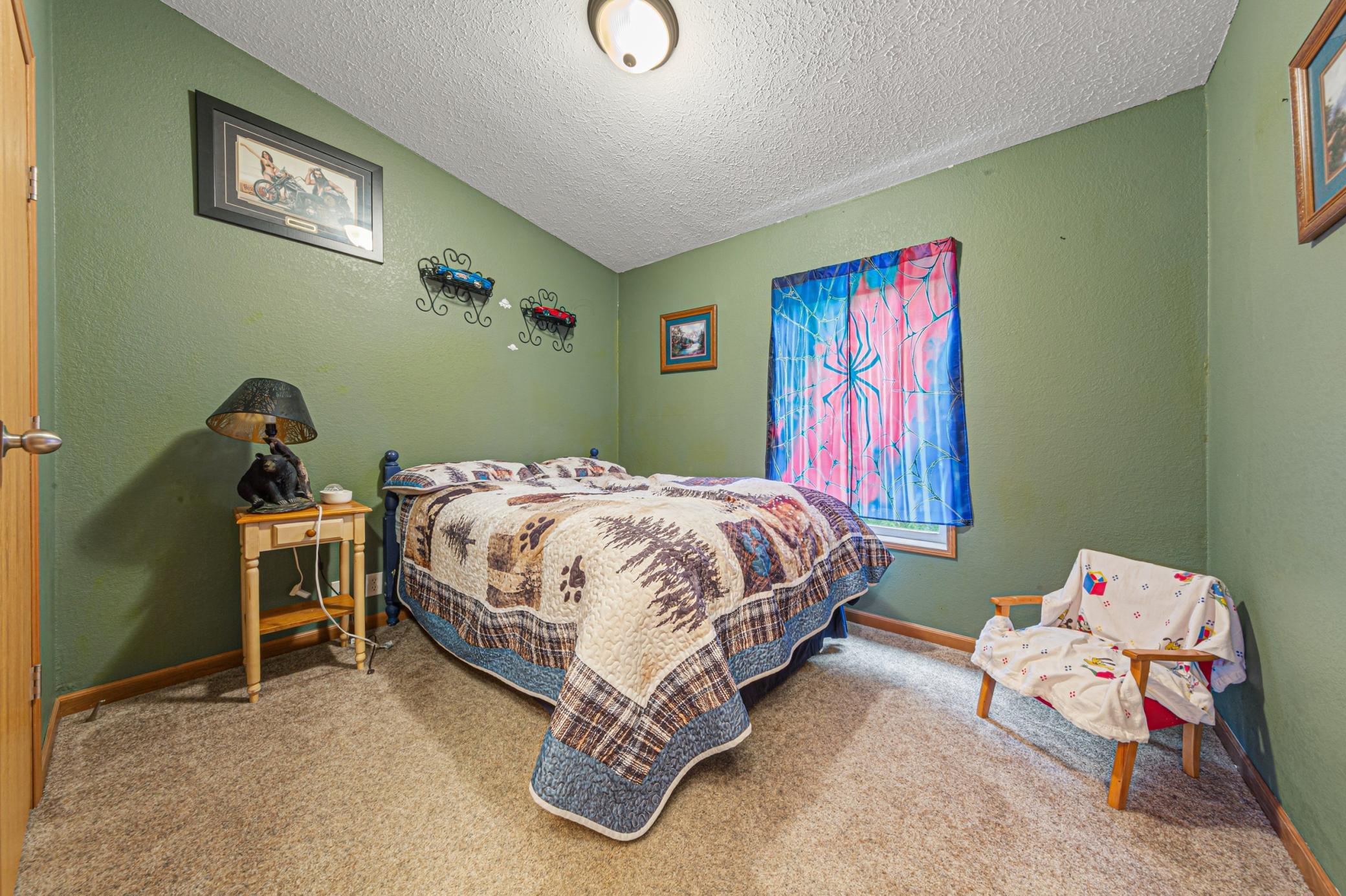 30 Bedroom 2.jpg