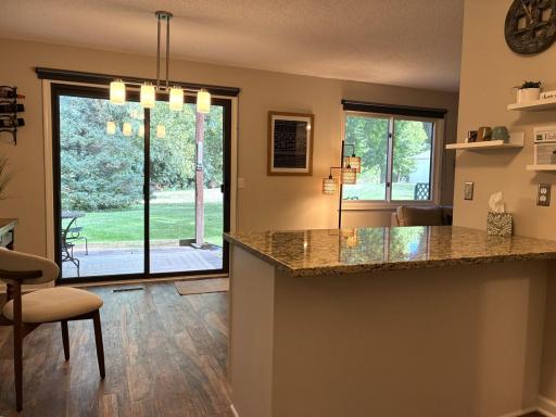 997 Heritage Court E, Vadnais Heights, MN 55127