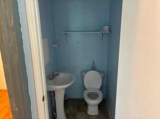 25 16th Avenue N, Carrington, ND 58421