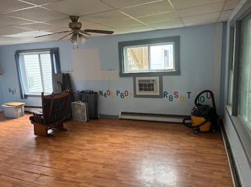 25 16th Avenue N, Carrington, ND 58421
