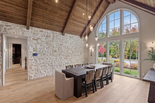2295 Tamarack Drive, Medina, MN 55356