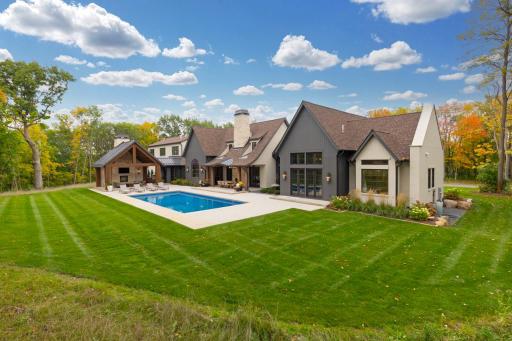 2295 Tamarack Drive, Medina, MN 55356