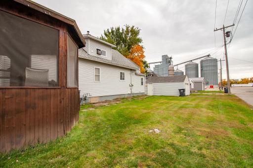 617 Nebraska Avenue, Breckenridge, MN 56520