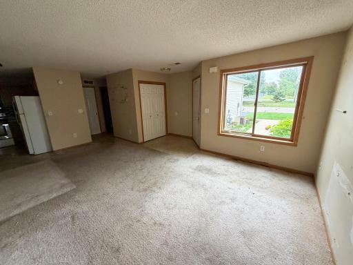 913 Serenity Circle, Norwood Young America, MN 55397